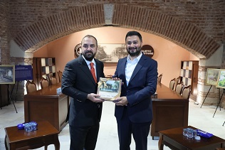 AK PARTİ ÜST DÜZEY TEMSİLCİLERİ KAĞITHANE'DE VATANDAŞLARLA BULUŞTU